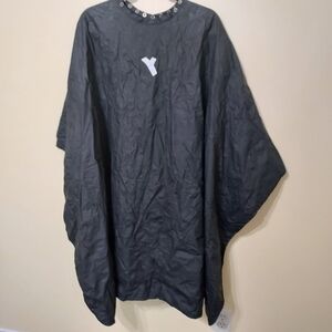Gavson Salon Classics Hair Cutting Barber black poncho - one size
